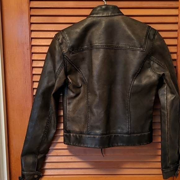 Jacket - Picture 3 of 5